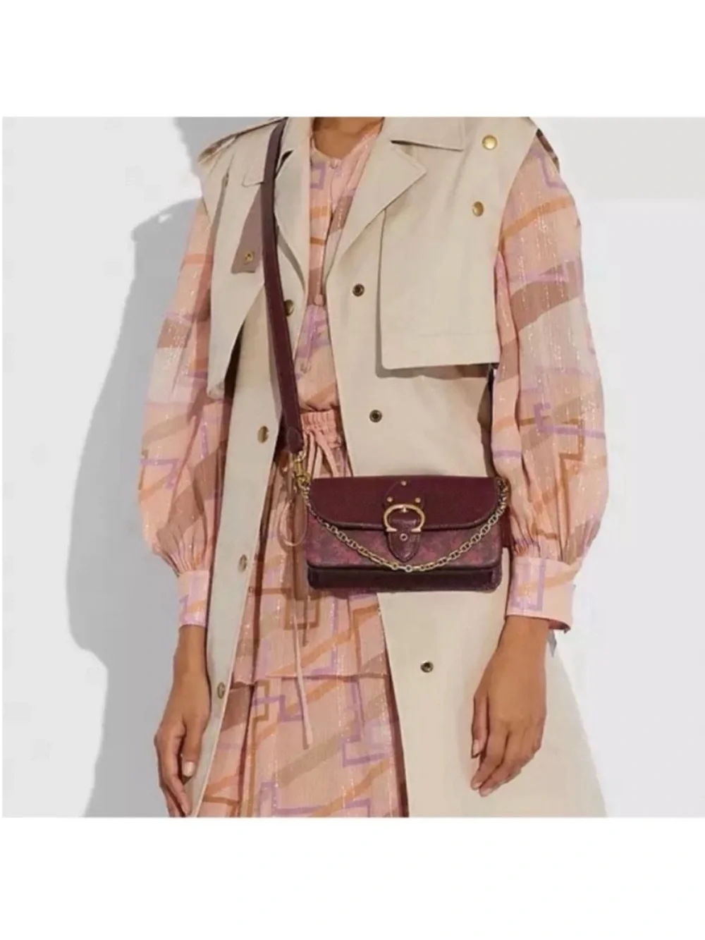 Coach Beat Crossbody Clutch With Horse And Carriage Print #6910